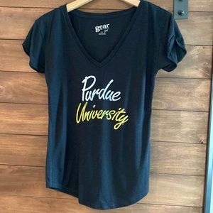 Purdue Univ size small women tee shirt